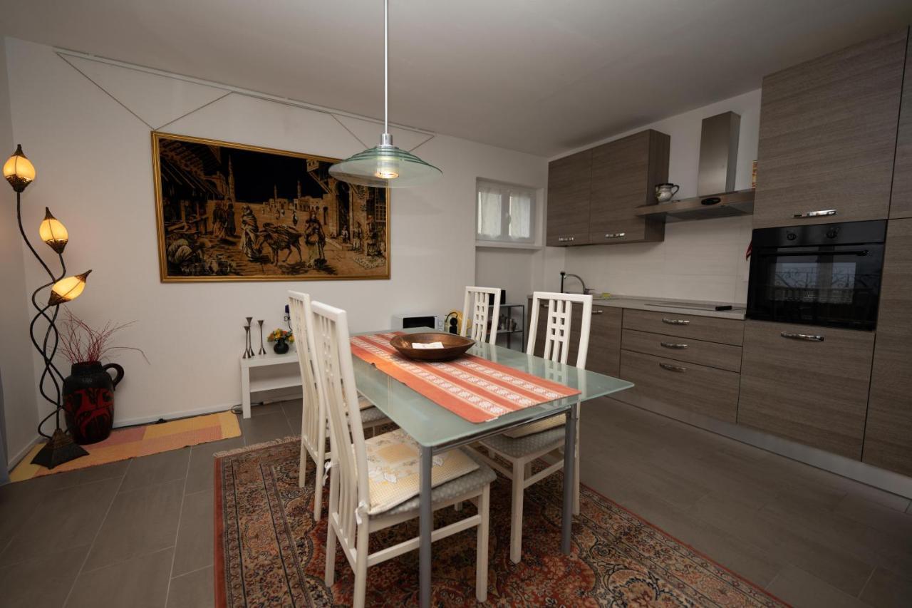 Entire Apartments With Stunning View Cademario Exterior foto