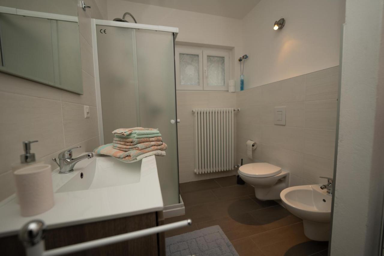 Entire Apartments With Stunning View Cademario Exterior foto