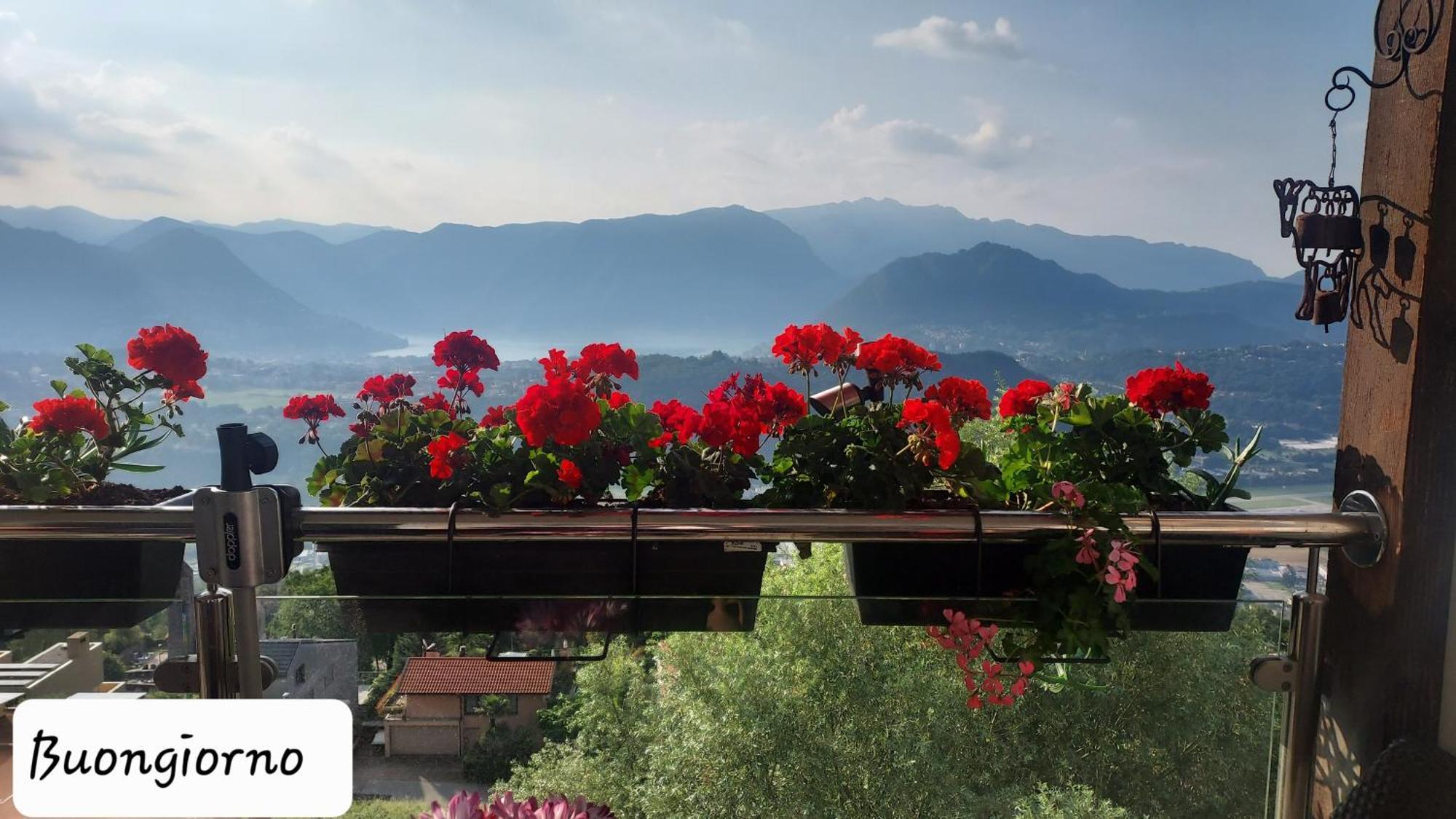Entire Apartments With Stunning View Cademario Exterior foto
